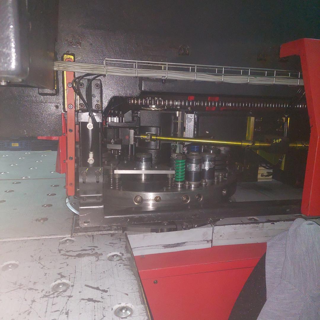 Координатно-револьверный вырубной пресс AMADA EUROPE 245