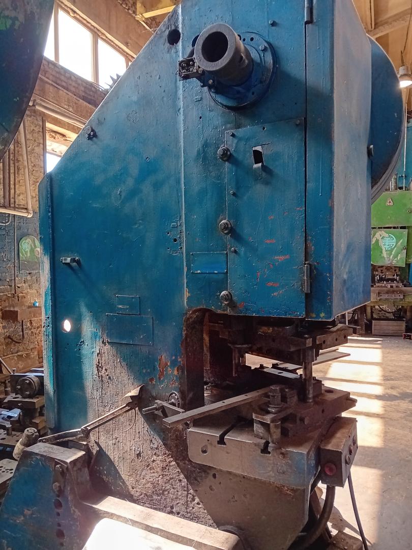 Пресс КД2328К 63 тонны.